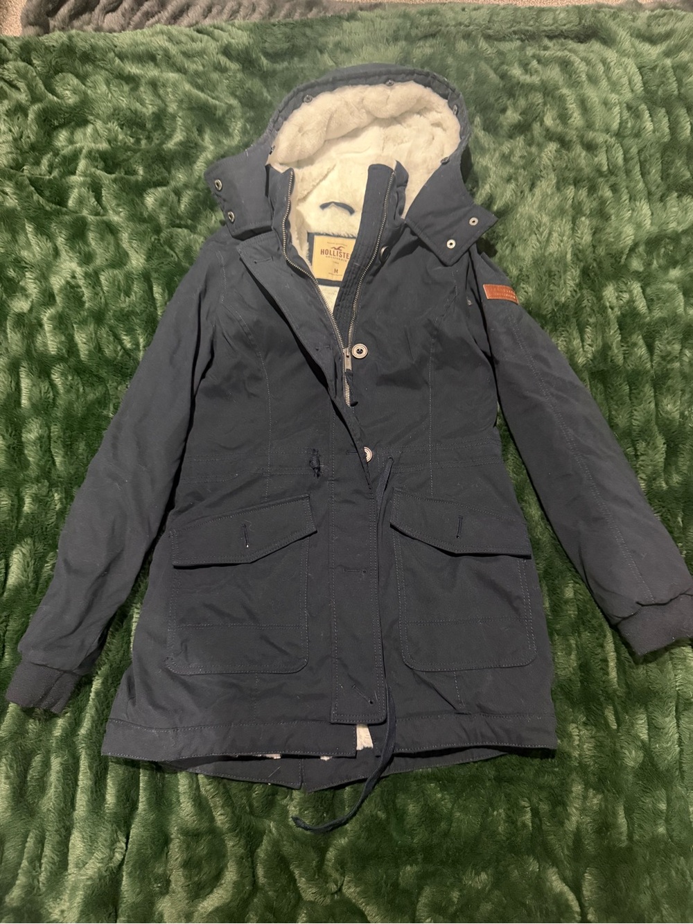 Hollister Women's Navy Puffer Parka with Sherpa Hood